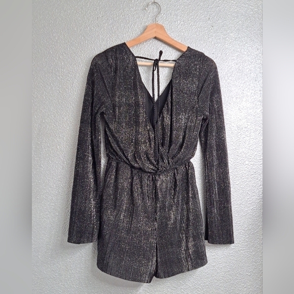 Xhilaration Black & Silver Sparkly Romper   Size XS - Picture 1 of 6